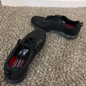 Non slip sketchers memory foam shoes